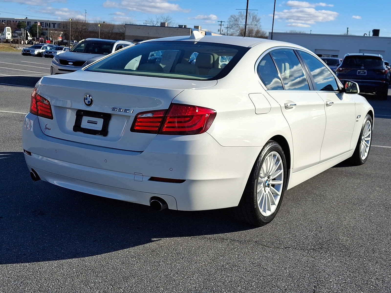 Used 2011 BMW 535i xDrive Sedan image 6