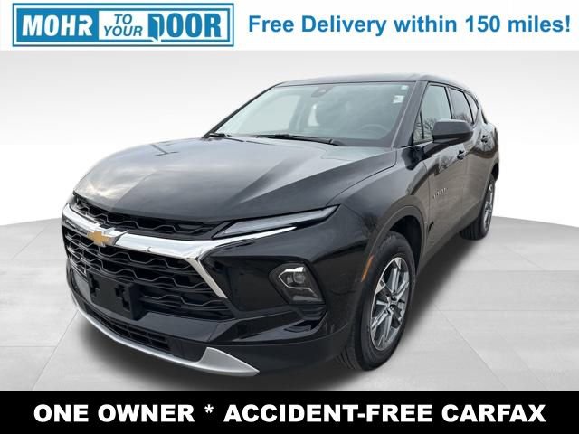 Used 2025 Chevrolet Blazer LT image 1