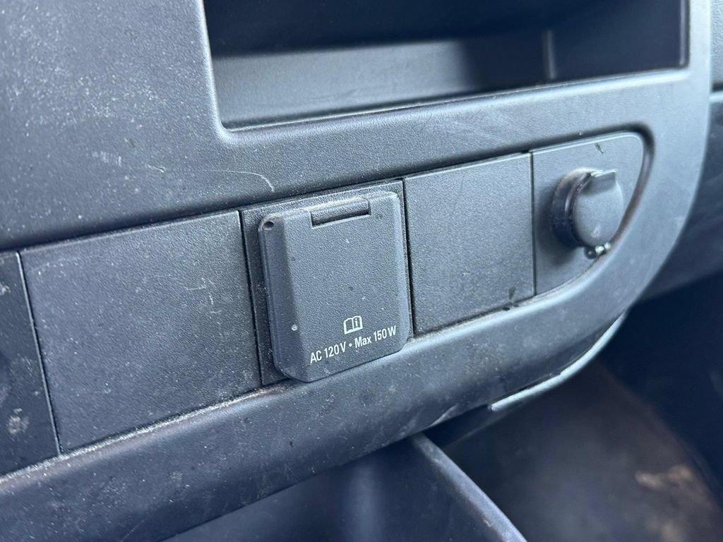 Used 2021 Chevrolet Express 3500 w/ Power Convenience Package RWD image 23