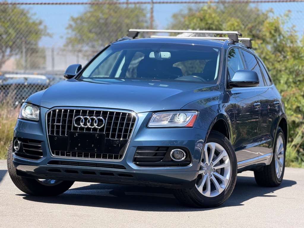Used 2016 Audi Q5 2.0T Premium Plus w/ Technology Package AWD/4WD image 1