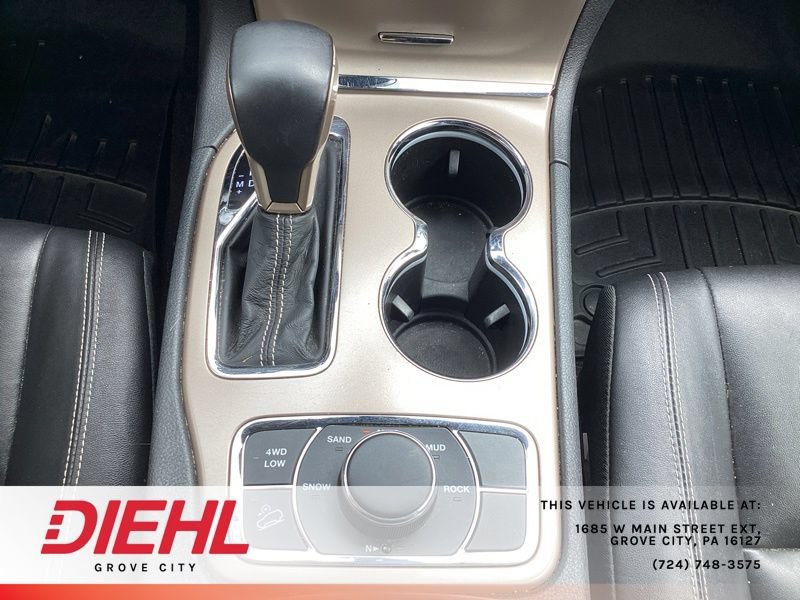 Used 2017 Jeep Grand Cherokee Limited AWD/4WD image 24