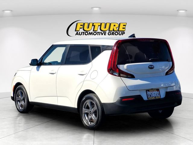 Used 2021 Kia Soul LX FWD image 6