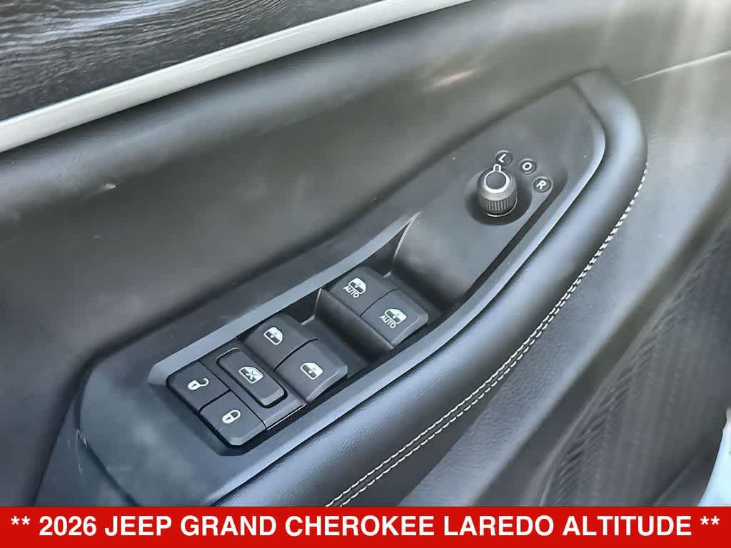 New 2026 Jeep Grand Cherokee Altitude AWD/4WD image 27