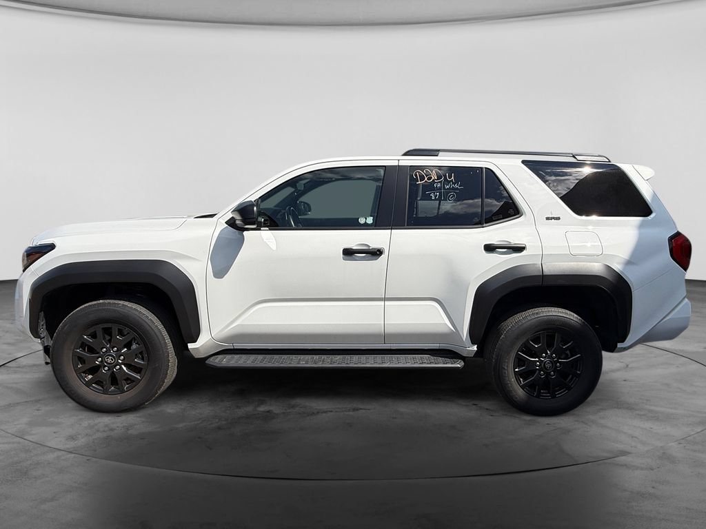 Used 2025 Toyota 4Runner SR5 AWD/4WD image 5