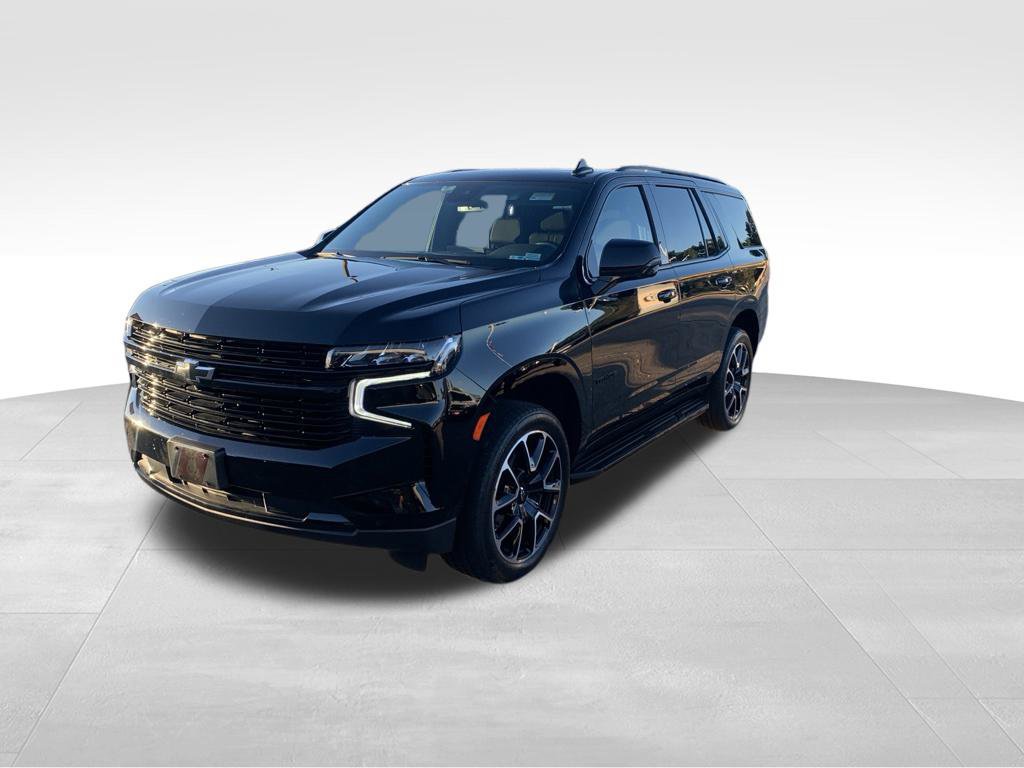 Used 2024 Chevrolet Tahoe RST w/ Luxury Package AWD/4WD image 3