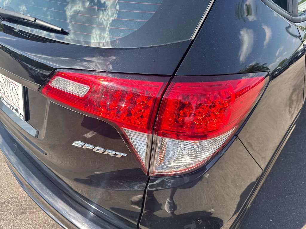 Used 2019 Honda HR-V Sport image 43