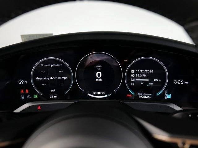 New 2026 Porsche Taycan GTS AWD/4WD image 22