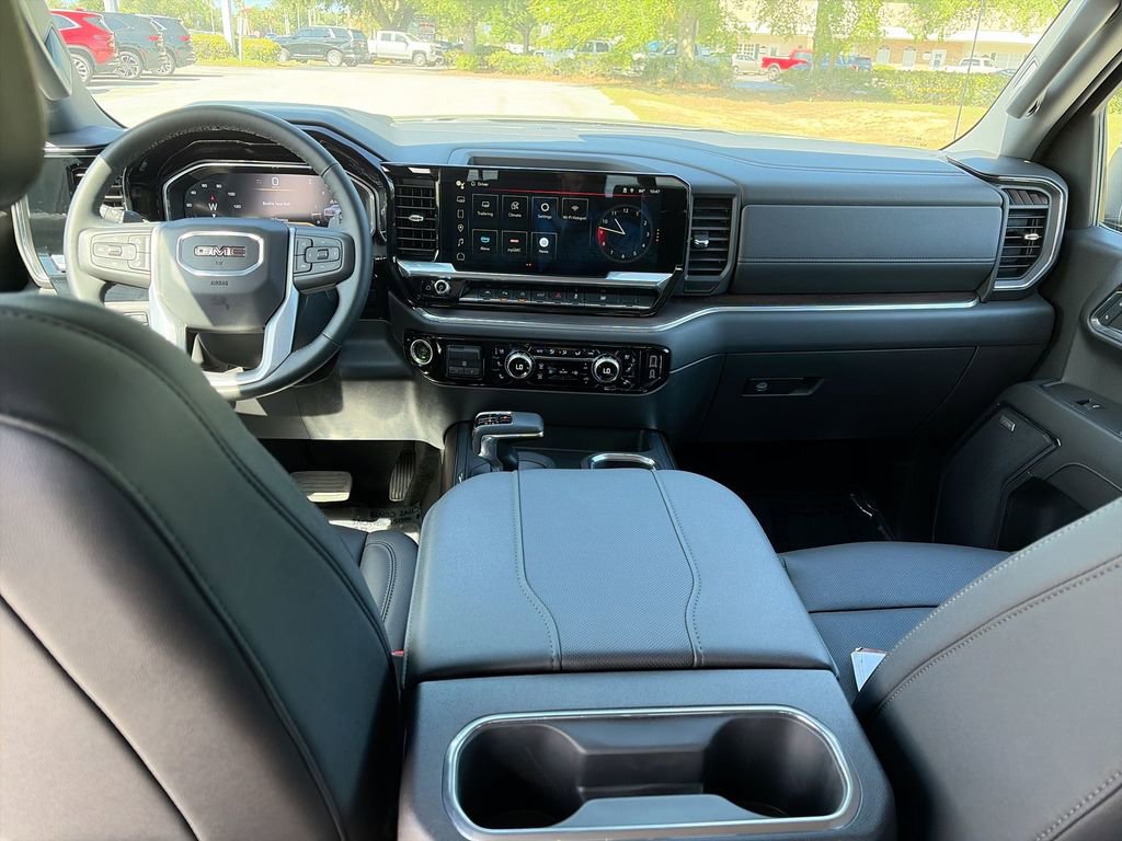Used 2024 GMC Sierra 1500 SLT w/ SLT Premium Plus Package AWD/4WD image 26