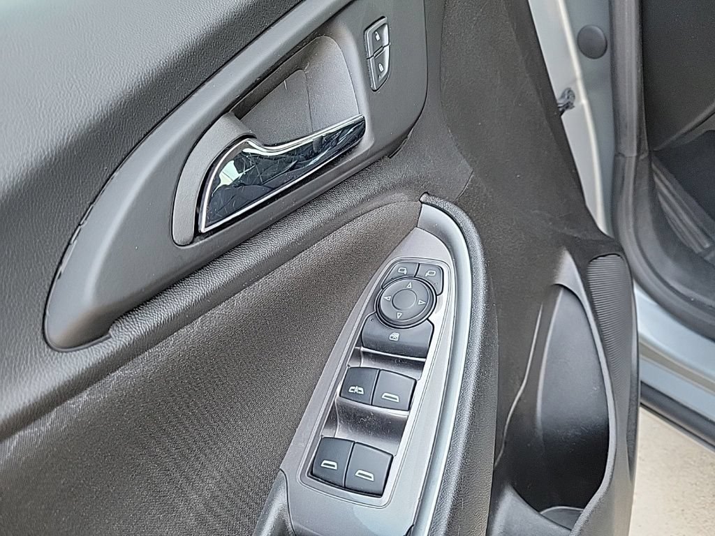 Used 2023 Chevrolet Malibu LT FWD image 26