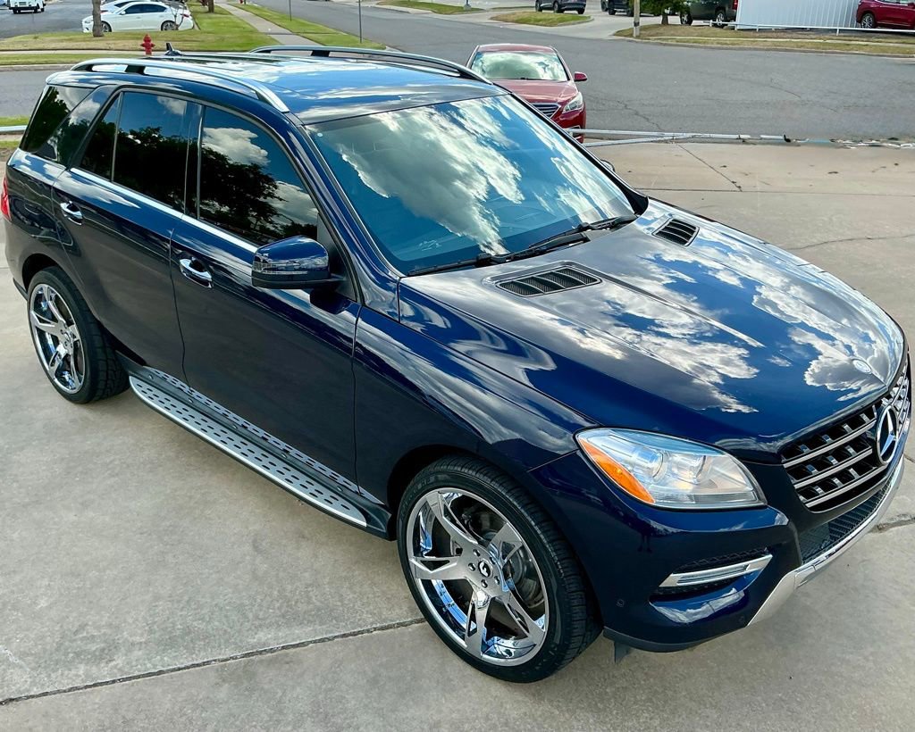 Used 2014 Mercedes-Benz ML 350 BlueTEC 4MATIC image 4