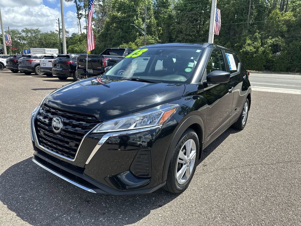 Used 2023 Nissan Kicks S FWD image 12