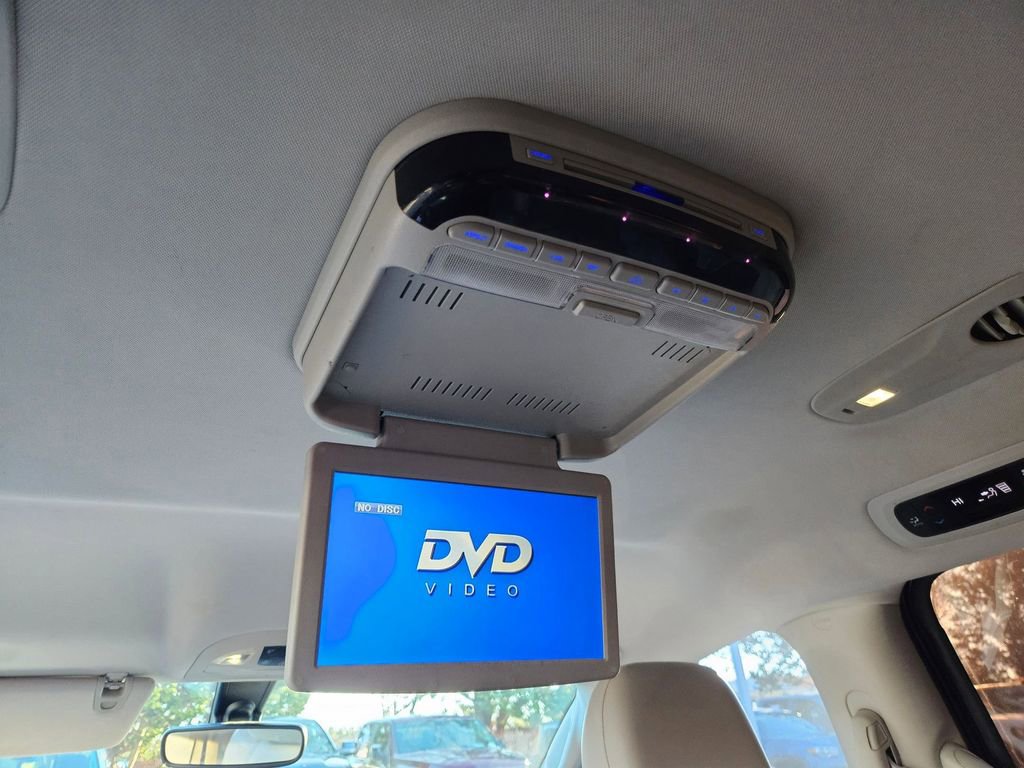 Certified 2018 Chrysler Pacifica Touring-L image 32