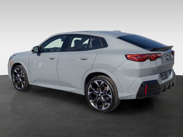 Certified 2025 BMW X2 xDrive28i w/ Premium Package image 7
