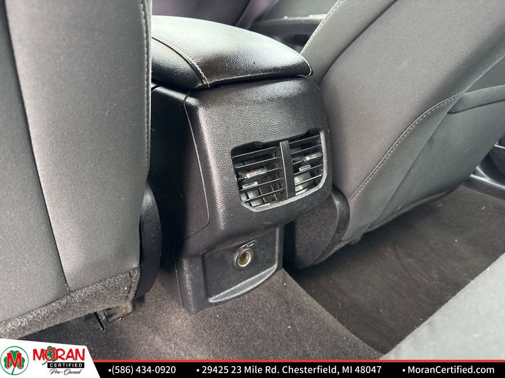 Used 2020 Ford Fusion SE image 23