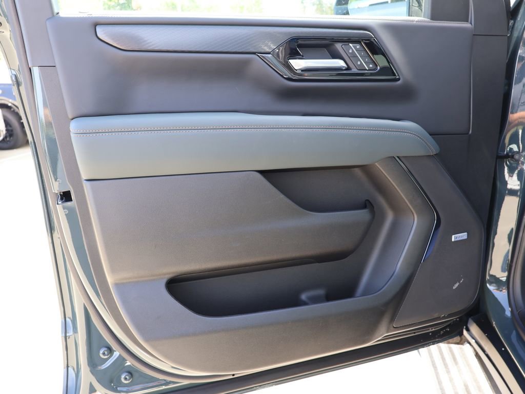 New 2026 GMC Yukon AT4 AWD/4WD image 12