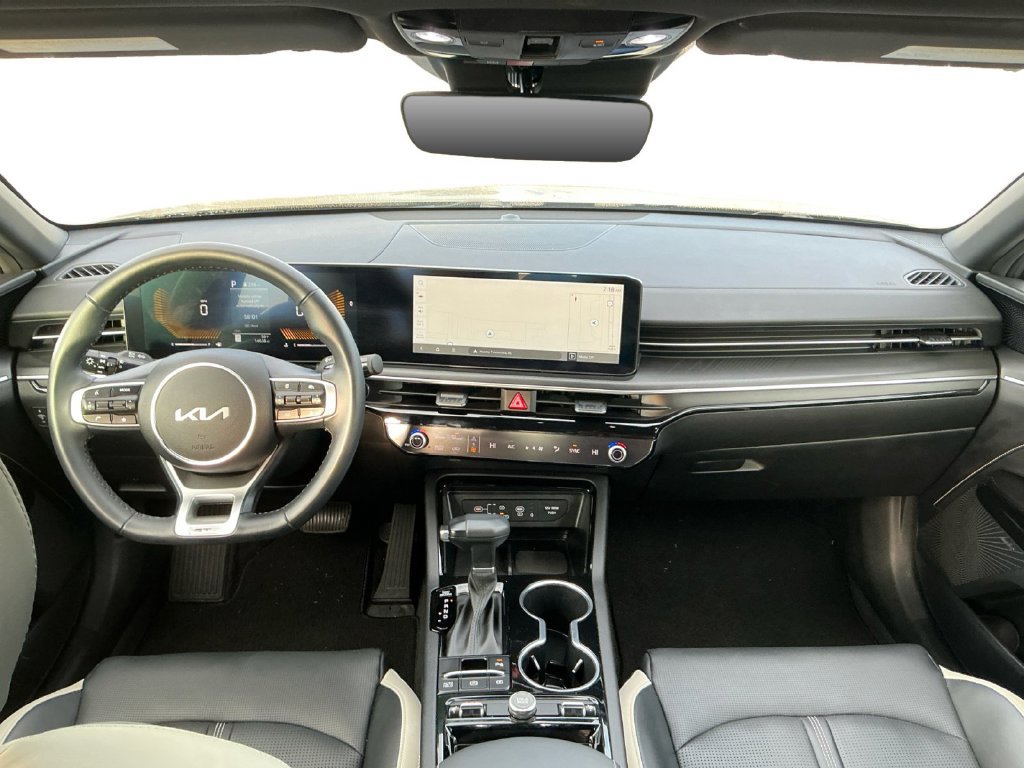 Used 2026 Kia K5 GT-Line w/ GT-Line Premium Package FWD image 17