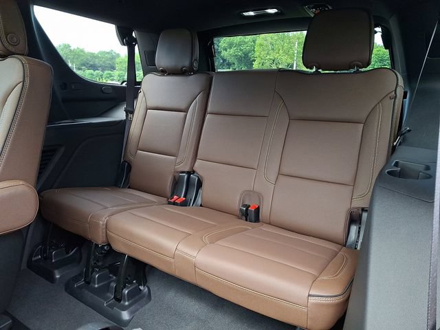 Used 2026 Chevrolet Tahoe High Country AWD/4WD image 20