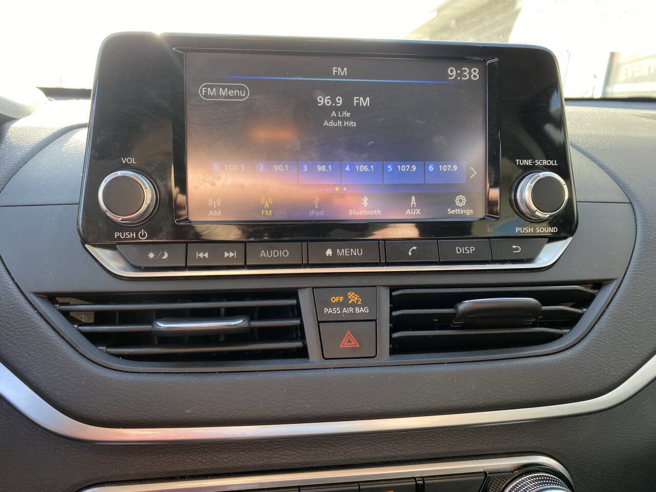 Used 2022 Nissan Altima 2.5 S image 27