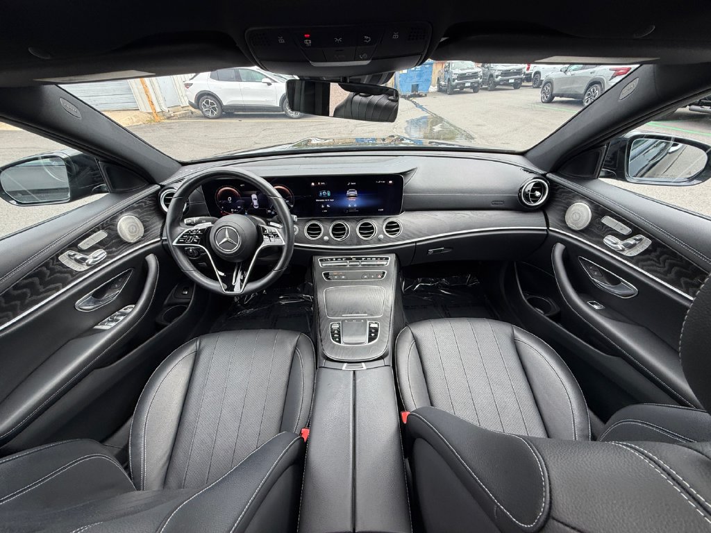 Used 2023 Mercedes-Benz E 350 4MATIC Sedan image 22