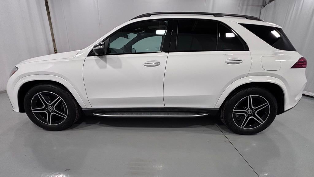 Used 2026 Mercedes-Benz GLE 450e 4MATIC image 9