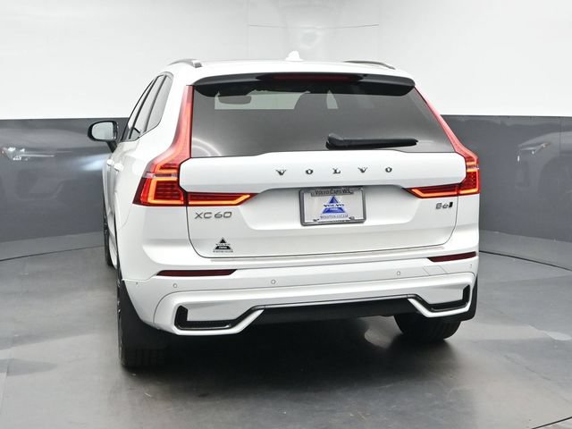 Used 2023 Volvo XC60 B6 Ultimate w/ Protection Package Premier AWD/4WD image 7