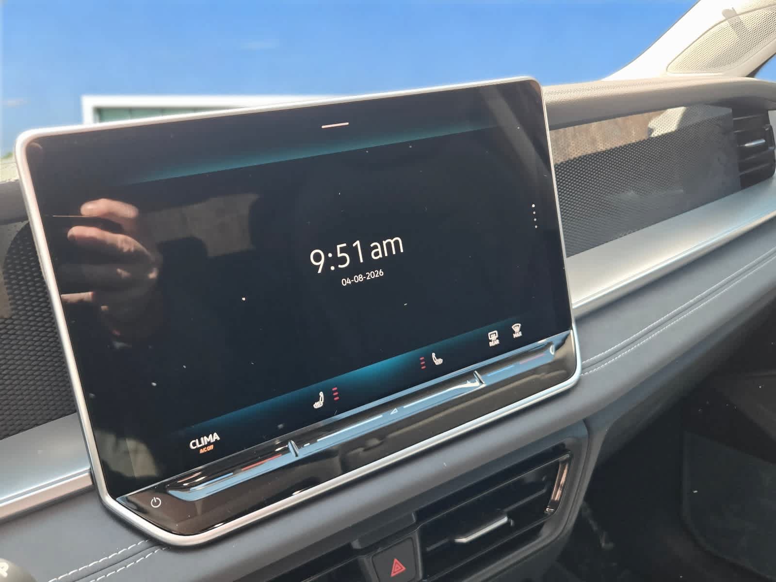 New 2026 Volkswagen Tiguan SE AWD/4WD image 18