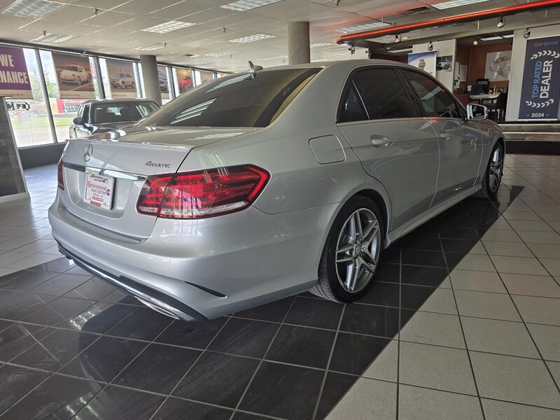 Used 2014 Mercedes-Benz E 350 4MATIC Sedan image 4