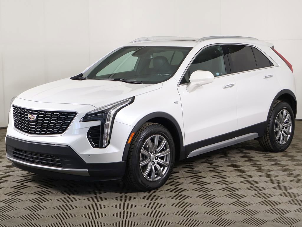 Used 2020 Cadillac XT4 Premium Luxury w/ Cold Weather Package AWD/4WD image 10
