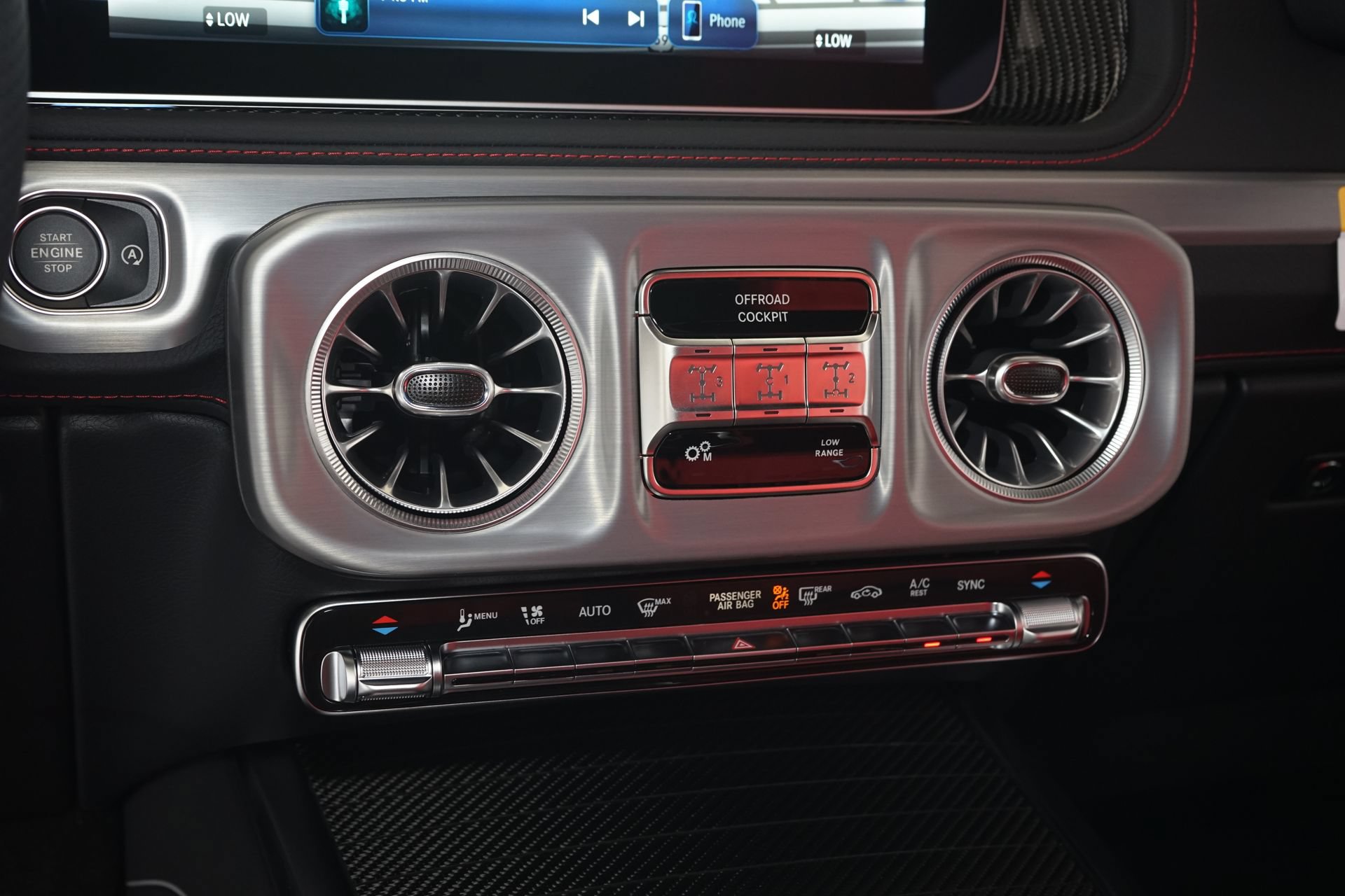 Used 2025 Mercedes-Benz G 63 AMG 4MATIC image 21