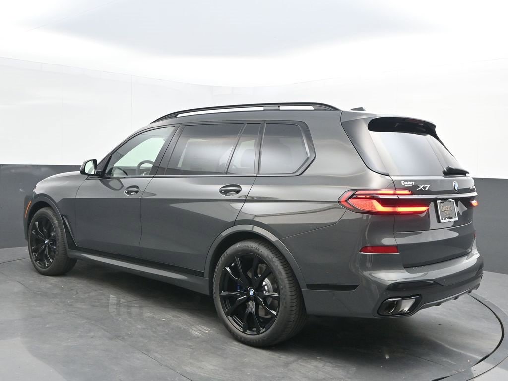 New 2026 BMW X7 xDrive40i w/ M Sport Package image 5
