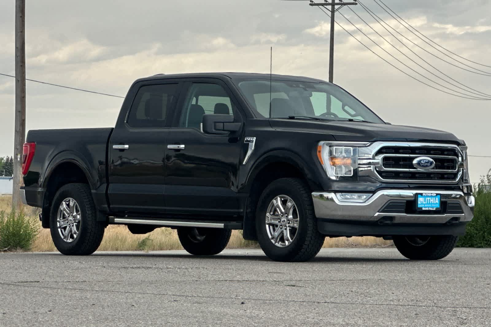 Certified 2022 Ford F150 XLT w/ Equipment Group 302A High AWD/4WD image 9