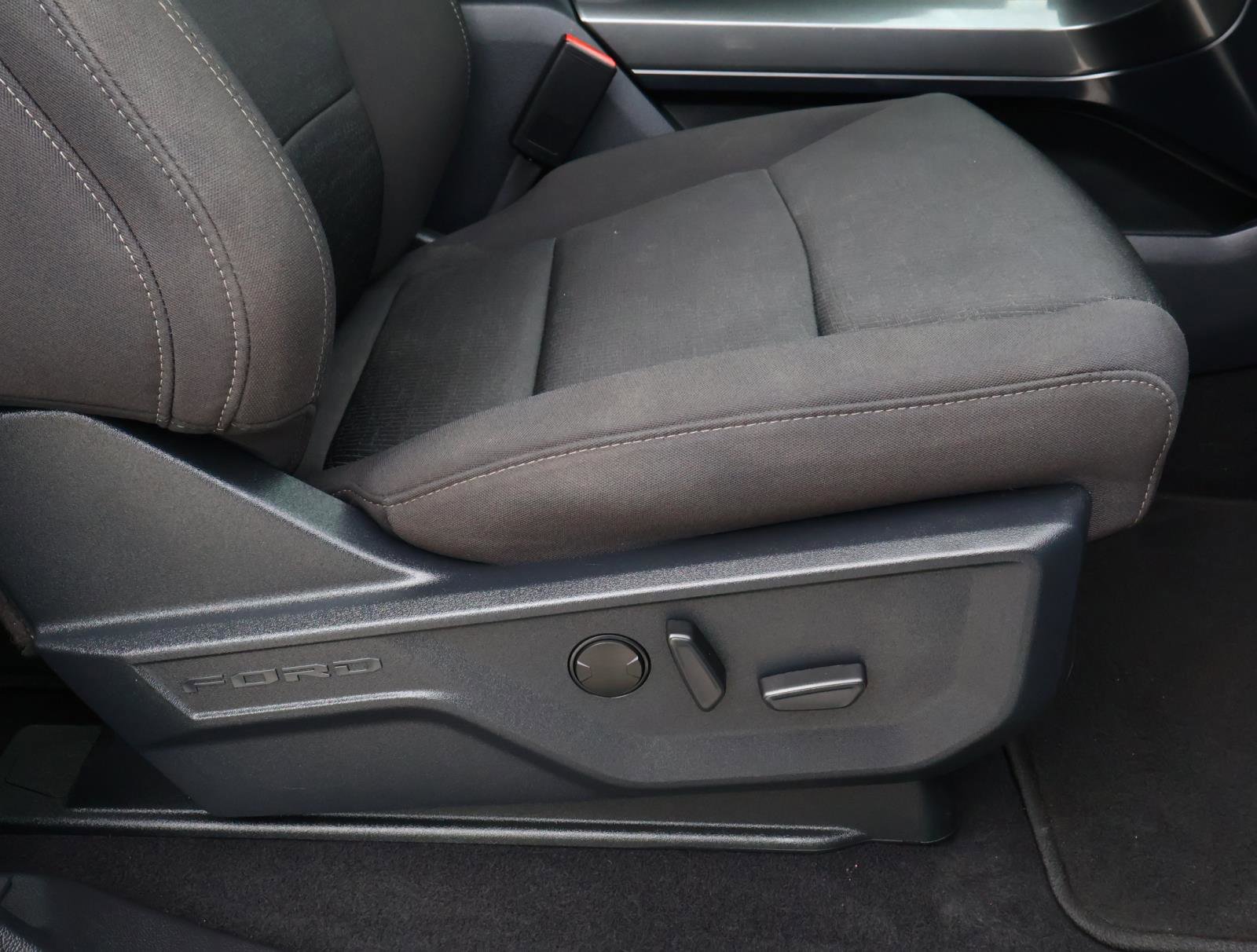 Used 2023 Ford F150 XLT w/ Equipment Group 302A High image 20