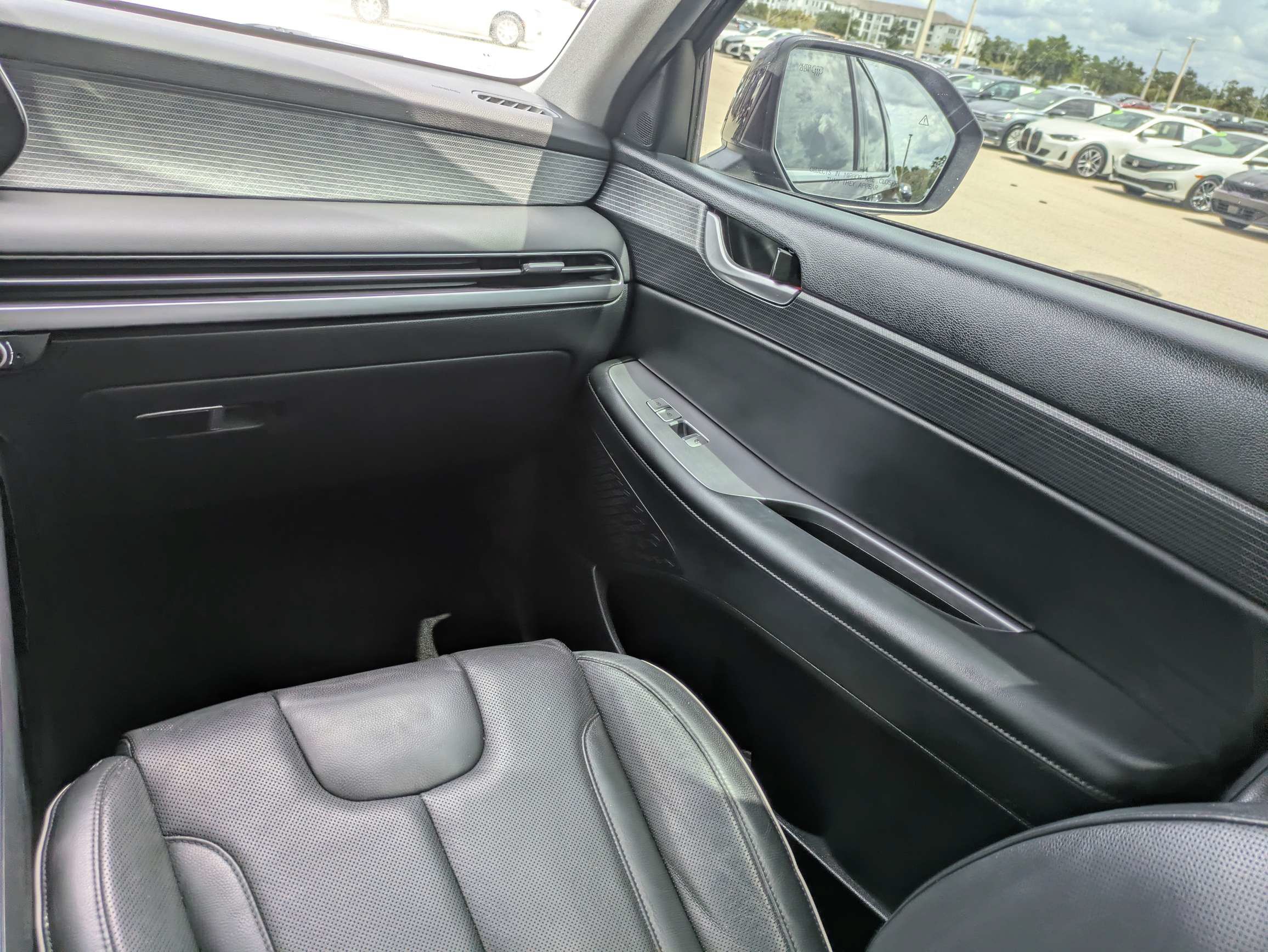 Used 2023 Hyundai Palisade Limited FWD image 23