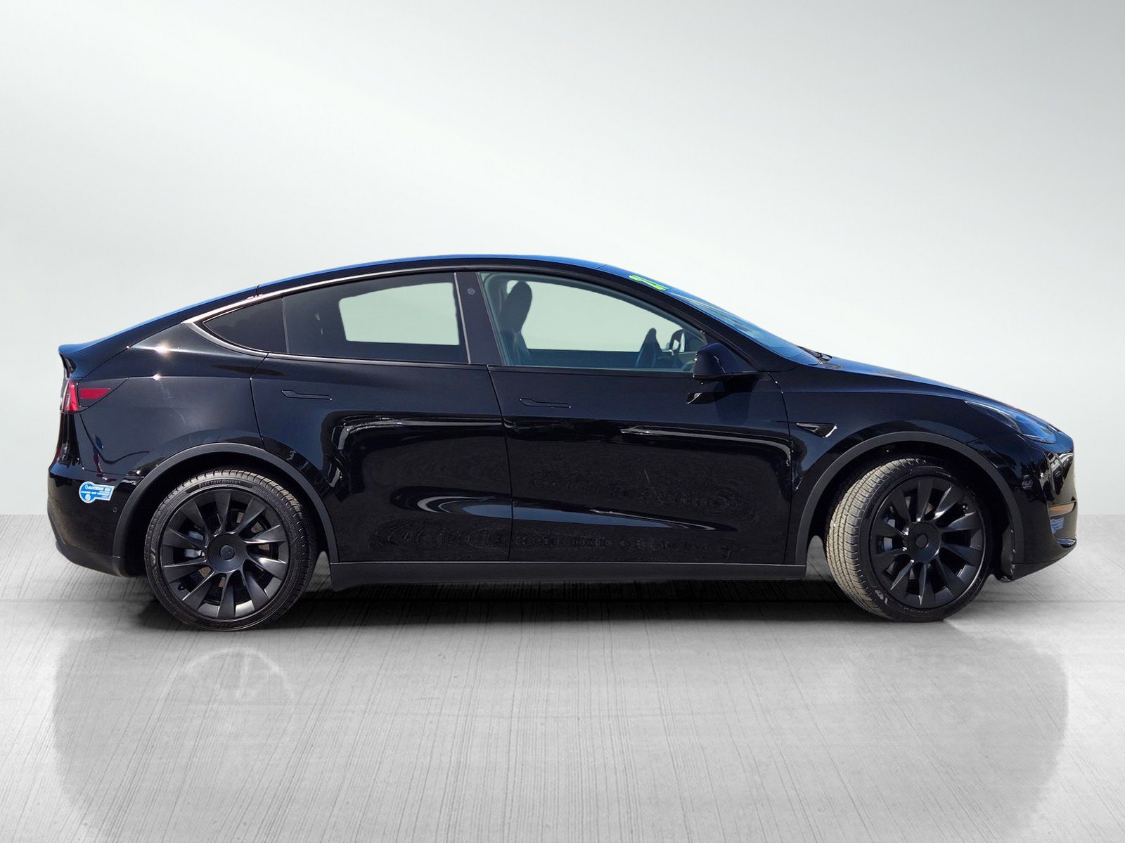 Used 2021 Tesla Model Y Long Range AWD/4WD image 3