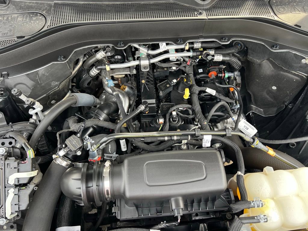 Used 2023 Ford Explorer XLT w/ Equipment Group 202A image 49