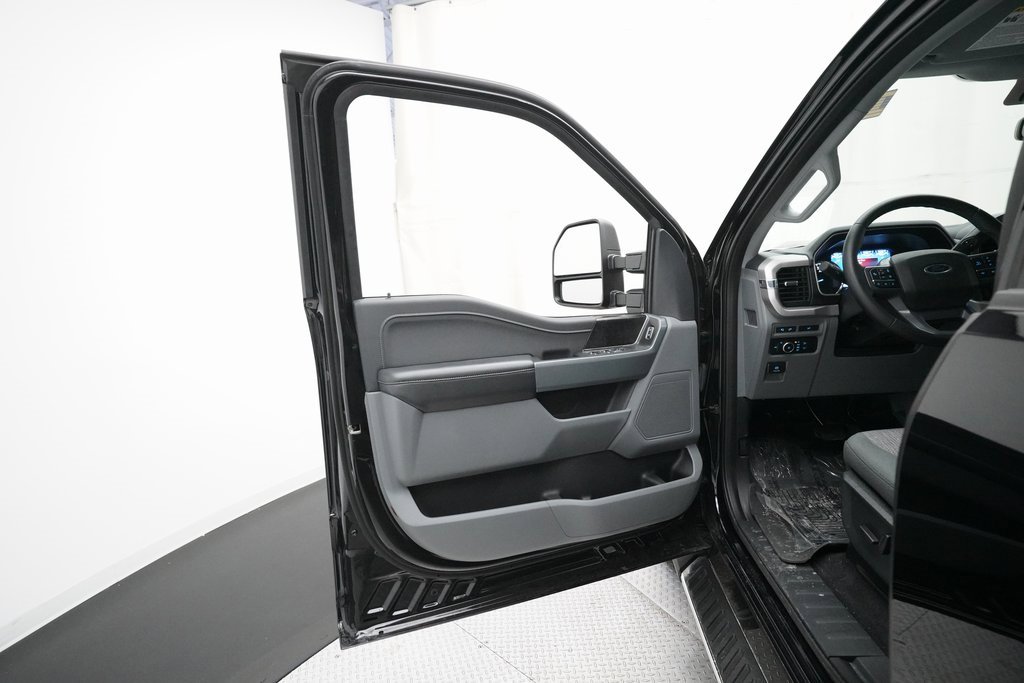 Used 2023 Ford F150 XLT w/ Equipment Group 302A High image 26