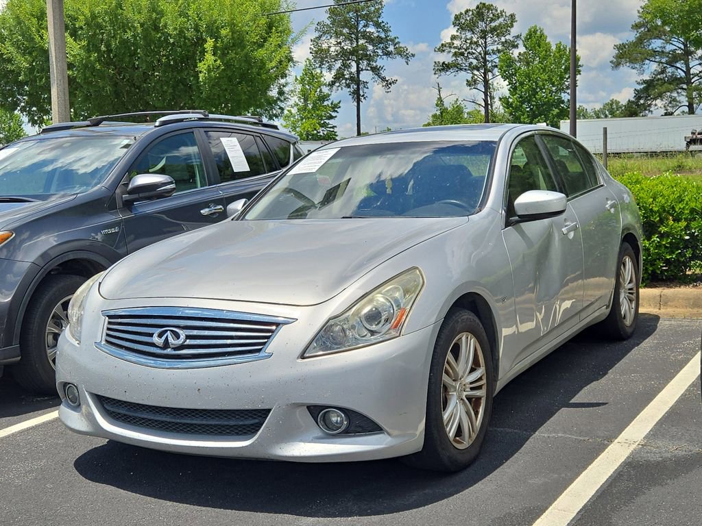 Used 2015 INFINITI Q40 AWD w/ Navigation Package image 3