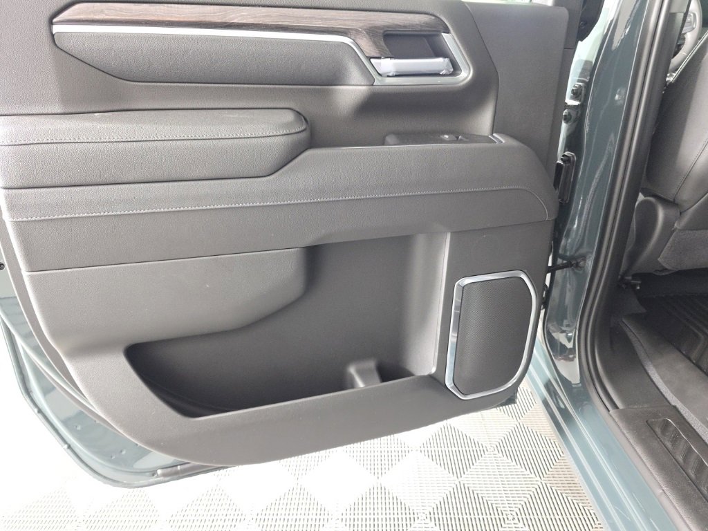 New 2026 Chevrolet Silverado 2500 LTZ w/ LTZ Convenience Package image 27