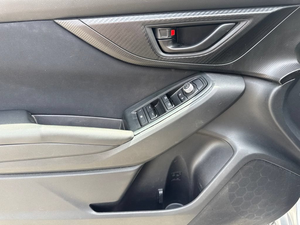 Used 2017 Subaru Impreza 2.0i AWD/4WD image 14