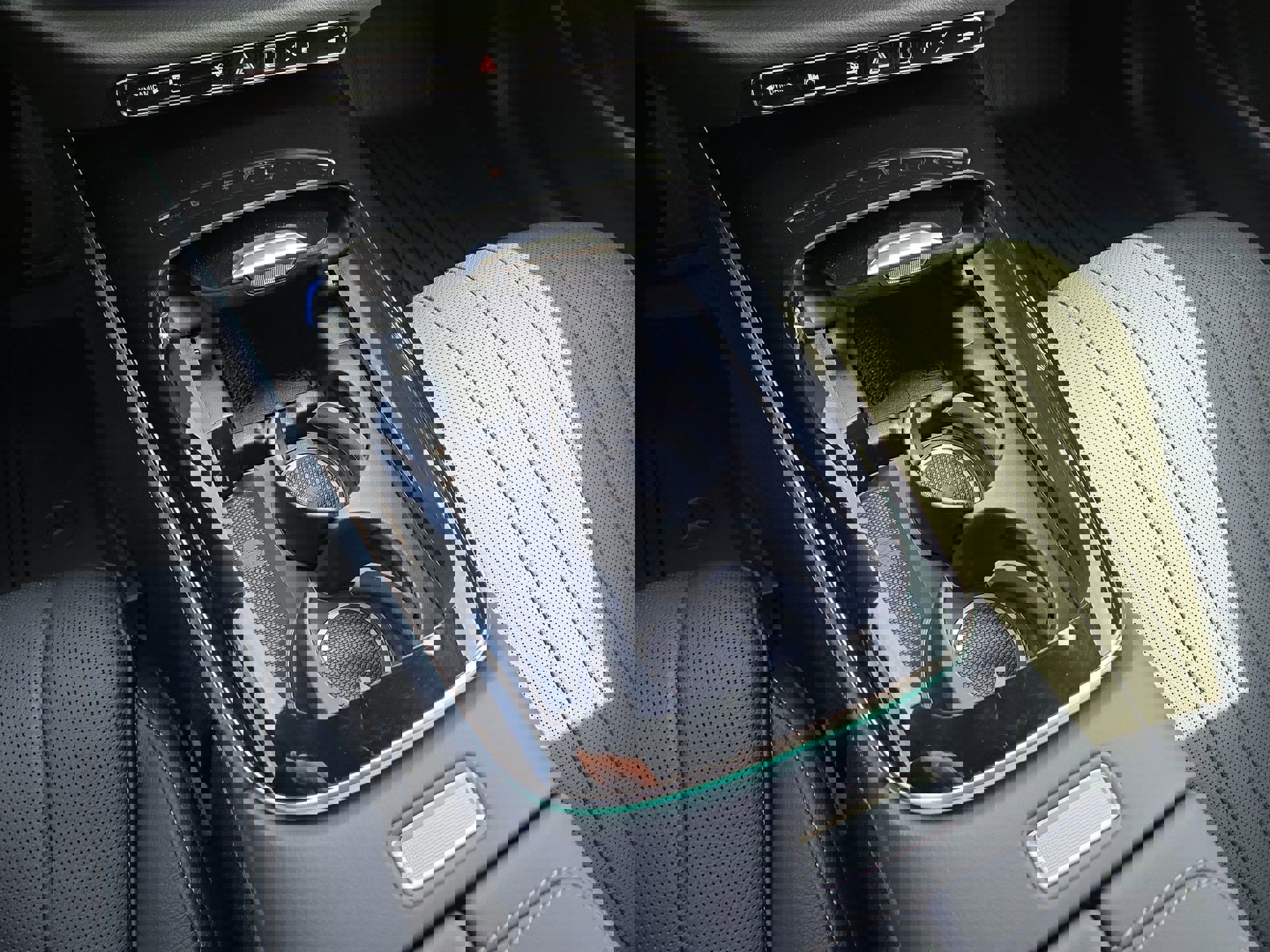 New 2025 Mercedes-Benz E 350 4MATIC Sedan image 22