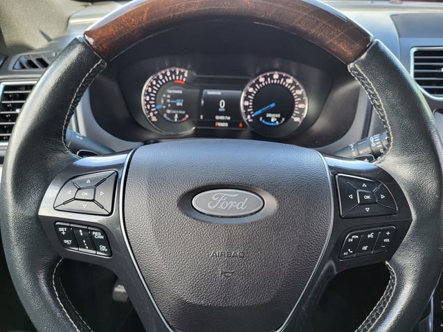 Used 2017 Ford Explorer Platinum AWD/4WD image 14