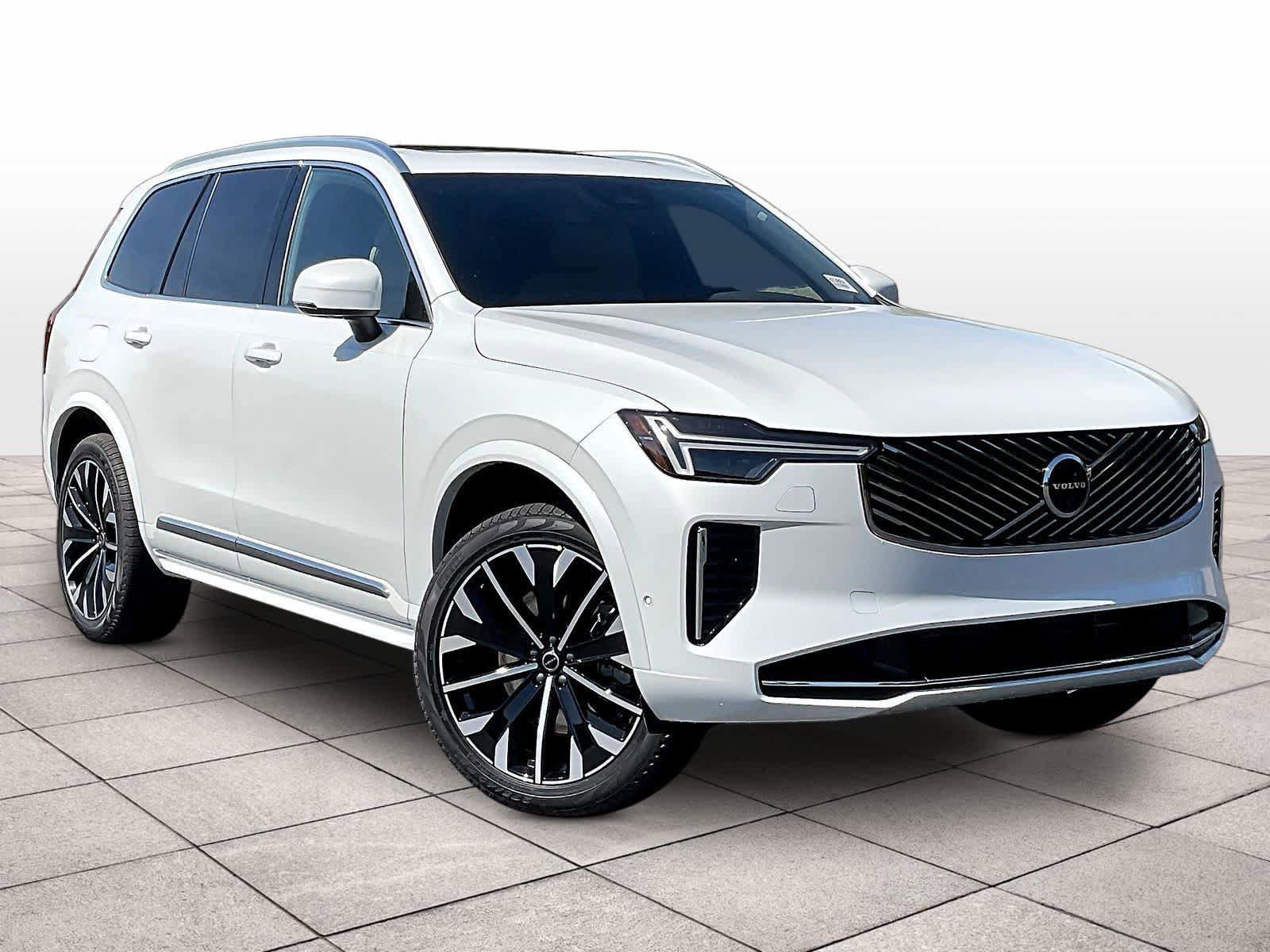 New 2026 Volvo XC90 T8 Plus w/ Protection Package AWD/4WD image 2