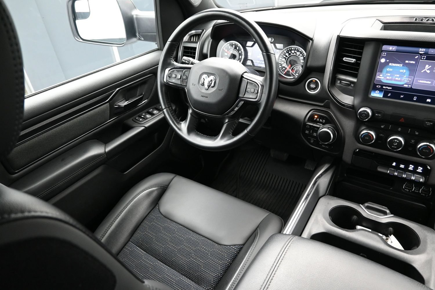 Used 2023 RAM 1500 Lone Star AWD/4WD image 24