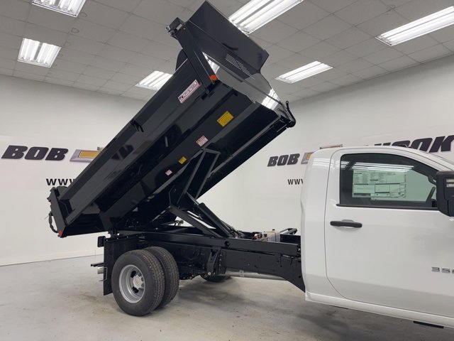 New 2026 Chevrolet Silverado 3500 W/T image 31