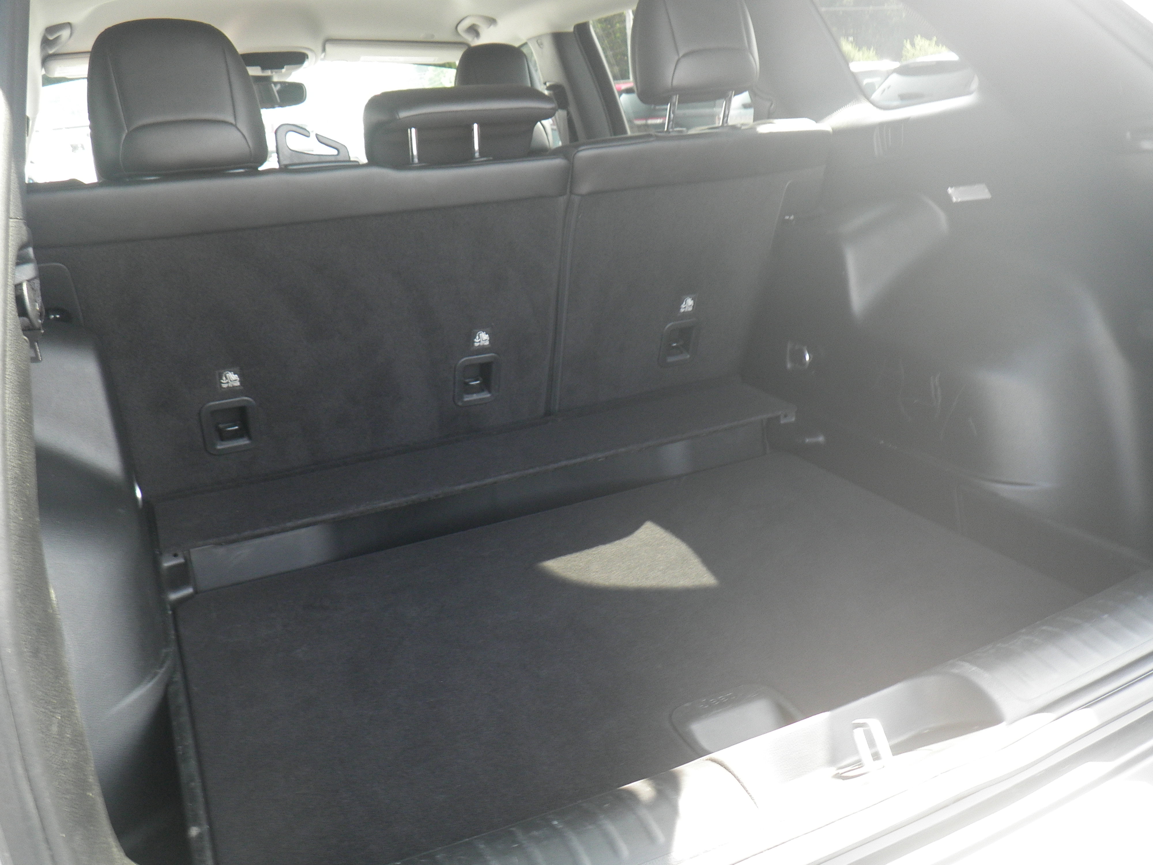 Used 2023 Jeep Cherokee Altitude Lux image 23