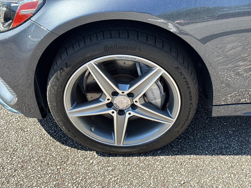 Used 2015 Mercedes-Benz C 300 4MATIC Sedan image 11