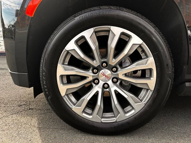 Used 2023 GMC Yukon Denali AWD/4WD image 37