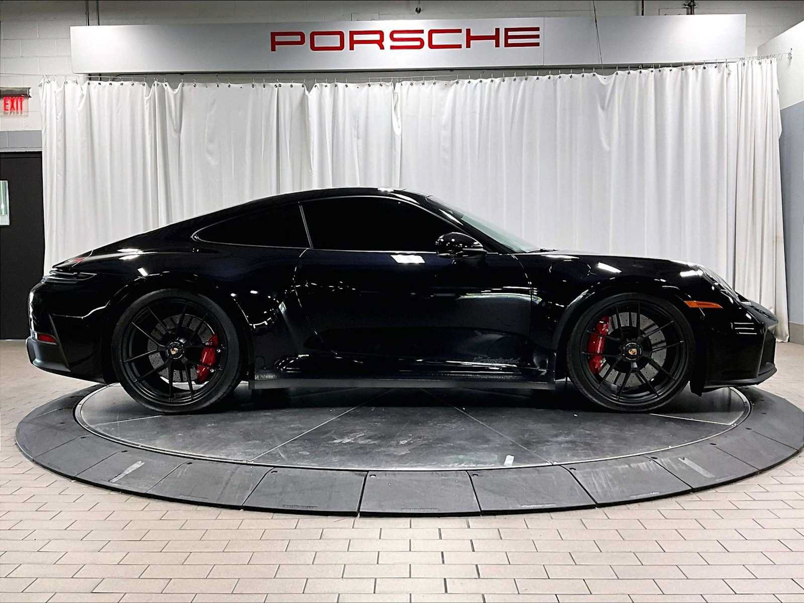 Used 2026 Porsche 911 Carrera 4 GTS AWD/4WD image 10