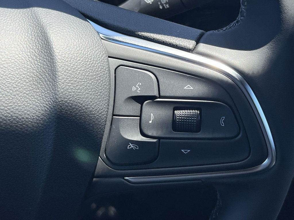 New 2026 Buick Envista Sport Touring w/ Convenience II Package FWD image 14