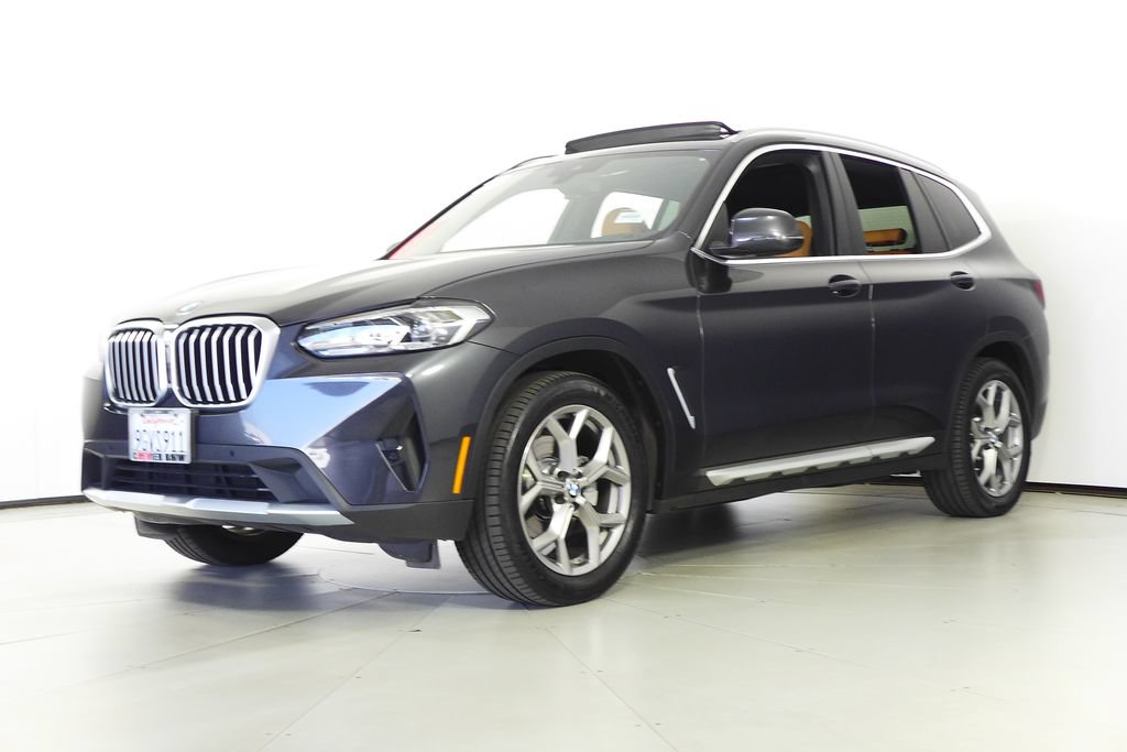 Used 2023 BMW X3 sDrive30i w/ Premium Package RWD image 2